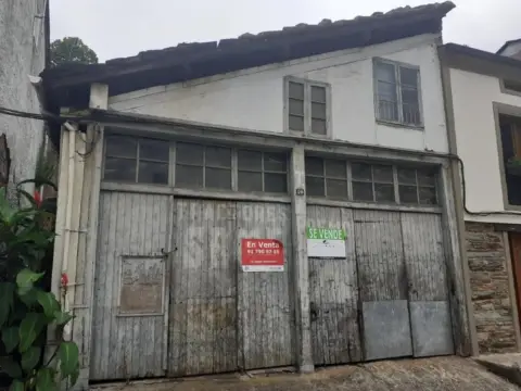 Nave industrial en Avenida de José Antonio, 20